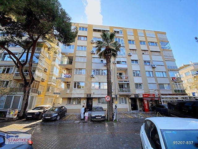 İzmir Bornovada Muhteşem Konumda Satılık Eşyalı 2+1 Daire - Görsel 2