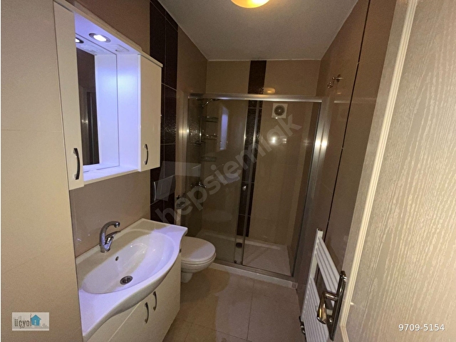 Üçyol Meydanda İnönü Caddesine Ve Metroya Çok Yakın 2+1 90 m2 Doğalgazlı Lüx Kiralık Daire - Görsel 11