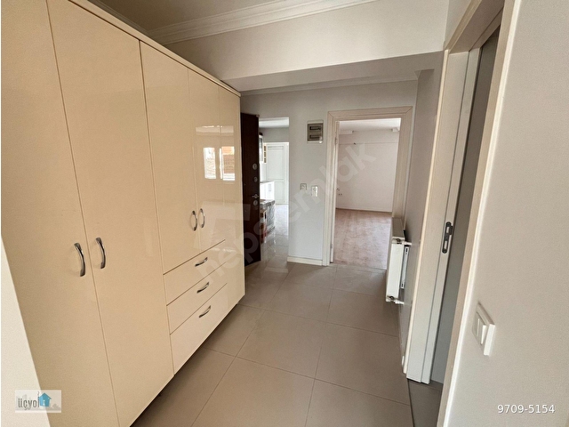 Üçyol Meydanda İnönü Caddesine Ve Metroya Çok Yakın 2+1 90 m2 Doğalgazlı Lüx Kiralık Daire - Görsel 21