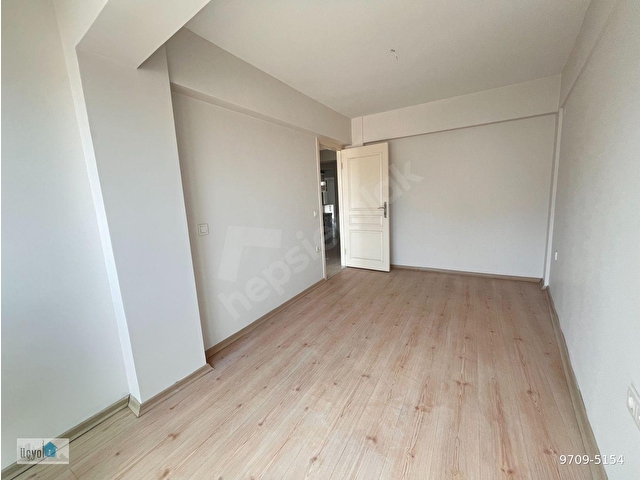 Üçyol Meydanda İnönü Caddesine Ve Metroya Çok Yakın 2+1 90 m2 Doğalgazlı Lüx Kiralık Daire - Görsel 16