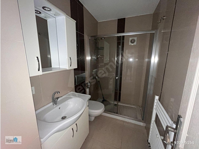 Üçyol Meydanda İnönü Caddesine Ve Metroya Çok Yakın 2+1 90 m2 Doğalgazlı Lüx Kiralık Daire - Görsel 12
