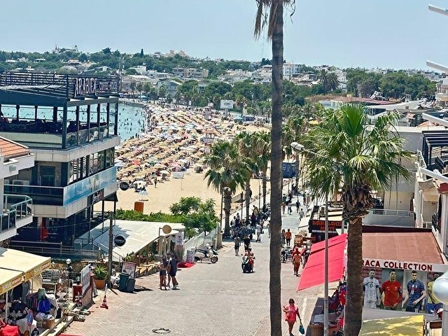 Altınkumda denize sıfır 110 metre full deniz manzaralı geniş teraslı eşyalı 1+1 dubleks daire - Görsel 10