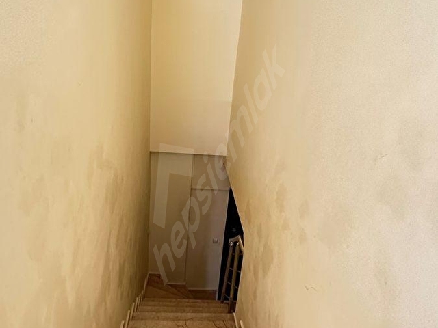 Altınkumda denize sıfır 110 metre full deniz manzaralı geniş teraslı eşyalı 1+1 dubleks daire - Görsel 25