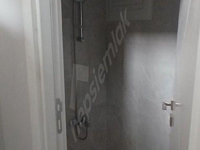 Gazi Caddesinde Dubleks Kiralık Ofis - Görsel 6