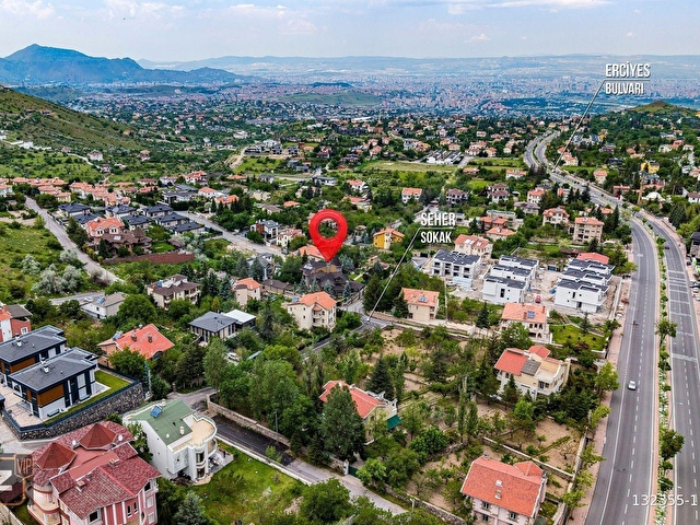 HİSARCIKTA ÇOK ÖZEL TASARIMLI LÜKS MALİKANE - Görsel 6