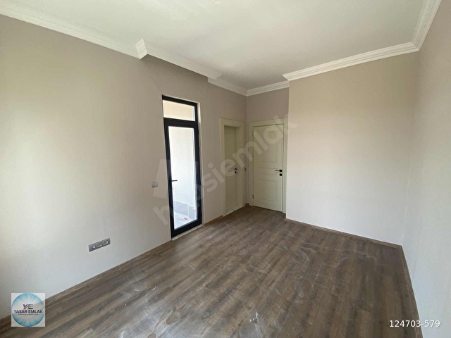 HEYBELİADA SİTESİNDE SATILIK 4+1 ARA KAT DAİRE - Görsel 24