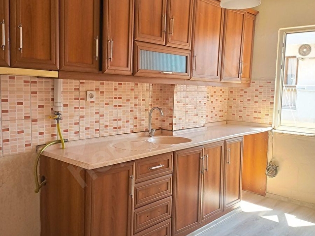 AYDIN SATILIK CUMHURİYET MAH. 3+1 D0ĞALGAZLI KÖŞE DAİRE - Görsel 5
