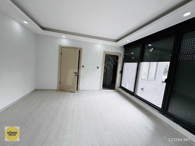 VARSAK AKTOPRAKTA 3+1 TRAMVAY DİBİ LOFT DAİRE - Görsel 6