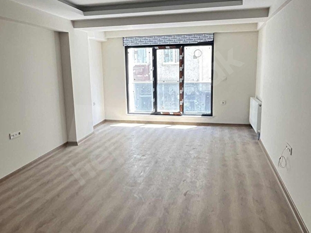 basınsitesi yakını köşe bina Sıfır 2+1 arakat daire