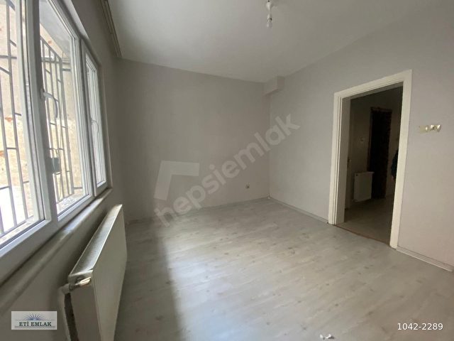 ETİDEN ORTAKÖYDE 2+1 75M2 YENİLENMİŞ YÜKSEK GİRİŞ, BAHÇELİ