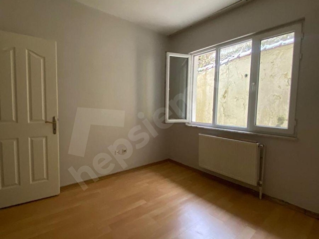 ETİDEN ORTAKÖYDE 2+1 75M2 YENİLENMİŞ YÜKSEK GİRİŞ, BAHÇELİ - Görsel 30