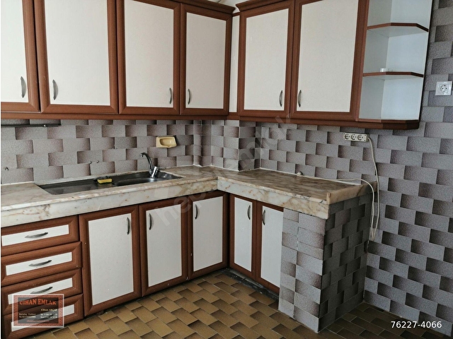 CİHAN EMLAK TAN SATILIK GÜNAYDIN DA 3+1 KOMBİLİ 3.ARA KAT 130 M2 - Görsel 8