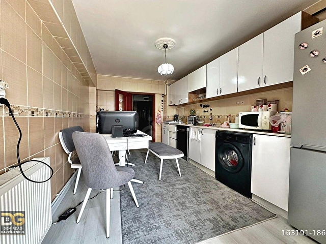 HİSAR MAH 3+1 ARA KAT KREDİYE UYGUN 130M2 DEMİRDAĞ GAYRİMENKUL - Görsel 2