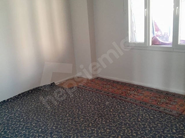 BAYRAKILI MANAVKUYUDA KIRALIK DAIRE İKİ ARTI BİR - Görsel 9