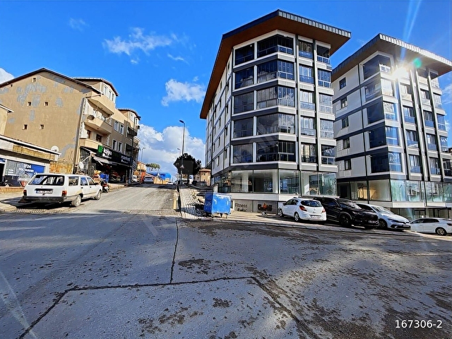 AVANTAGE DAN Çengelköyde 180 M2 Ana Caddede Kiralık İşyeri - Görsel 3