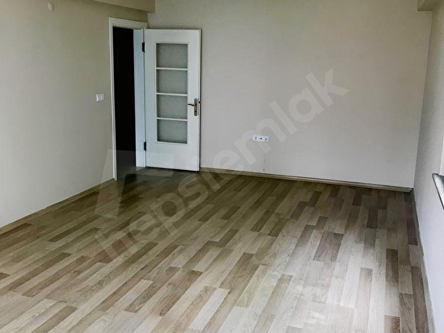 MAYADAN KARACAİBRAHİMDE EBEVEYN BANYOLU 3+1 140M2 DAİRE - Görsel 7