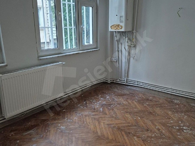 Beyoğlu Cihangirde 2+1 Kombili Daire - Görsel 5