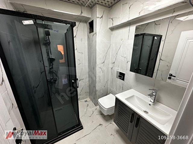 ROYALMAXDAN FIRSAT ULAŞIM KOLAY CADDE ÜZERİ METRO YANI 2+1 80M² DAİRE - Görsel 24