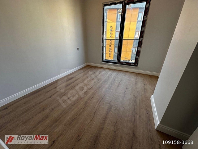 ROYALMAXDAN FIRSAT ULAŞIM KOLAY CADDE ÜZERİ METRO YANI 2+1 80M² DAİRE - Görsel 16