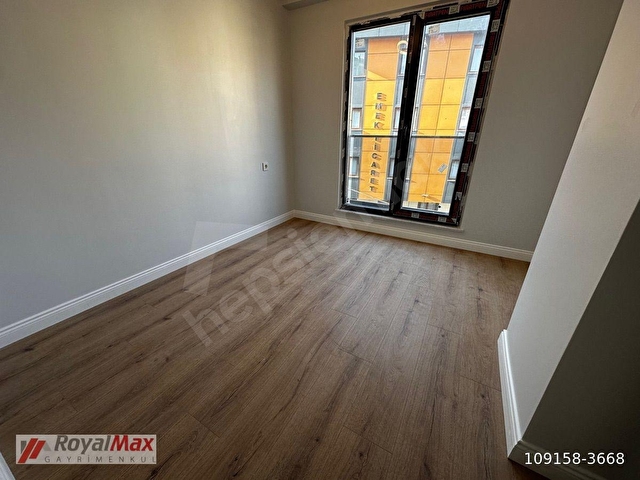 ROYALMAXDAN FIRSAT ULAŞIM KOLAY CADDE ÜZERİ METRO YANI 2+1 80M² DAİRE - Görsel 12