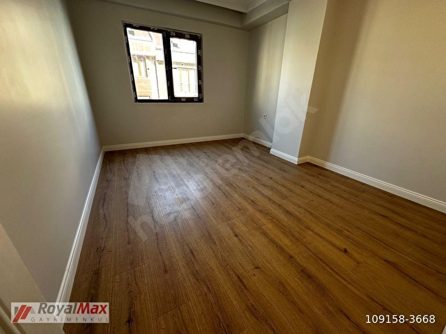 ROYALMAXDAN FIRSAT ULAŞIM KOLAY CADDE ÜZERİ METRO YANI 2+1 80M² DAİRE - Görsel 7