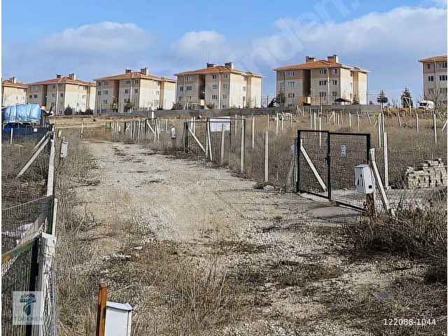MURAT TÜRKMENden ÇUBUK_TOKİde TAPULU 400-m2 HAZIR_BAHÇE_yeri - Görsel 3