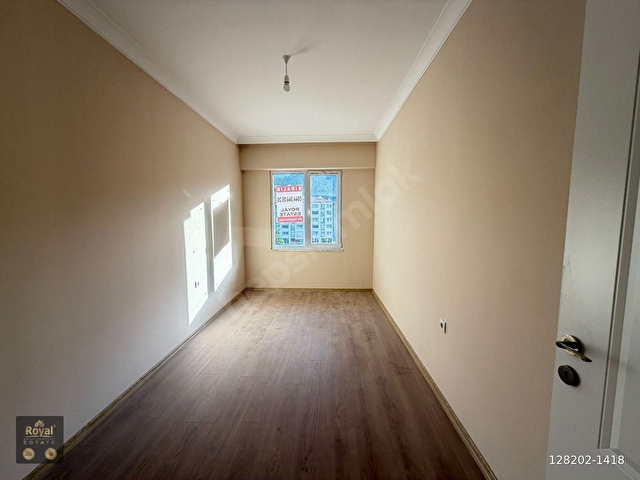 ROYAL EMLAKTAN OKULLAR BÖLGESİNDE 1+1 DAİRE - Görsel 13