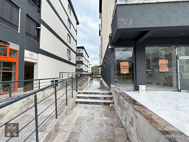 ROYAL EMLAKTAN OKULLAR BÖLGESİNDE 1+1 DAİRE - Görsel 19
