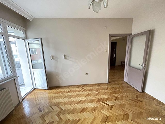 MENDERES CADDESİ ÜSTÜNDE KENTSELE GİREN 3+1 DAİRE - Görsel 11