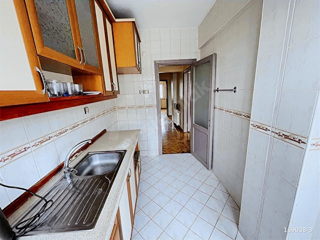 MENDERES CADDESİ ÜSTÜNDE KENTSELE GİREN 3+1 DAİRE - Görsel 16