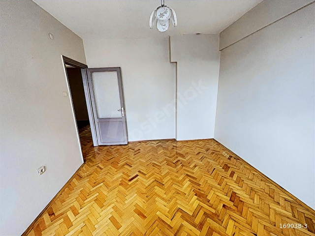 MENDERES CADDESİ ÜSTÜNDE KENTSELE GİREN 3+1 DAİRE - Görsel 13