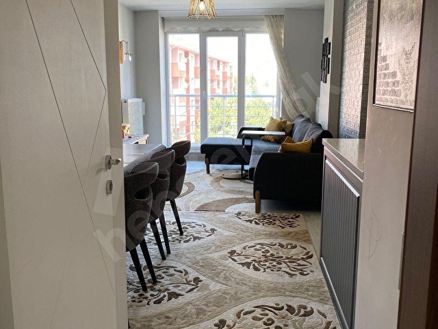 ZİRVE EMLAKTAN LİSE CADDESİNDE SATILIK 4+0 DUBLEKS DAİRE - Görsel 7