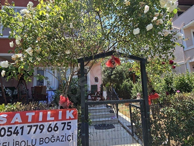 SİTE İÇERİSİNDE SATILIK YAZLIK