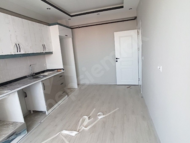 AVM ARKASİ SATİLİK SIFIR 2+1 DAİRE