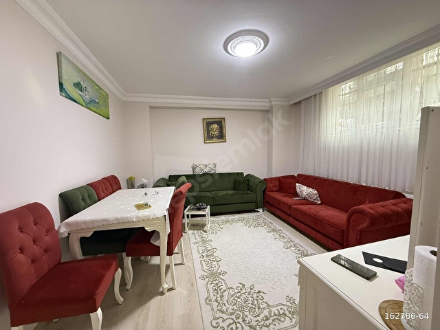 KAĞITHANE ÇELİKTEPEDE 2+1 85M2 ASANSÖRLÜ KULLANIŞLI DAİRE - Görsel 2
