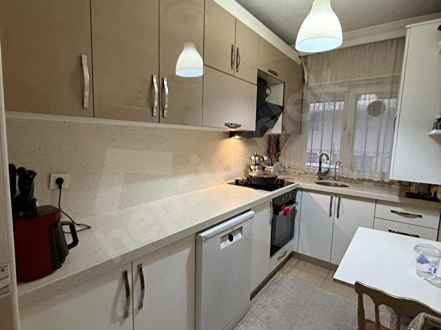 SARIGAZİ METRO DURAĞINA KOMŞU 2+1 DAİRE - Görsel 8