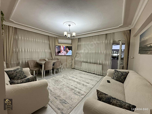 SARIGAZİ METRO DURAĞINA KOMŞU 2+1 DAİRE