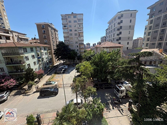 Feneryolu Bağdat Caddesi Yakın Kamelyalı 2+1 Kiralık - Görsel 9