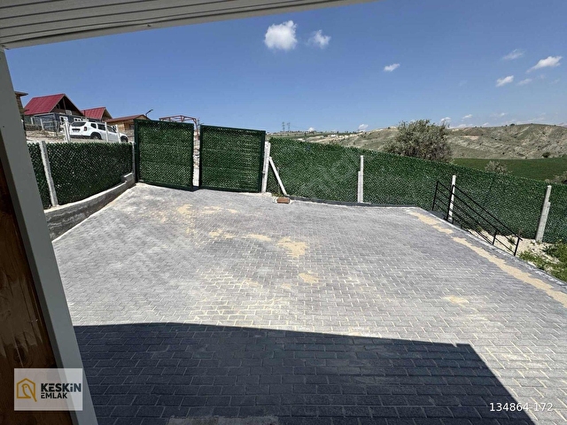 KESKİN EMLAKTAN 400m² ELEKTRİK SU MEVCUT EVLİ BAHÇE - Görsel 23