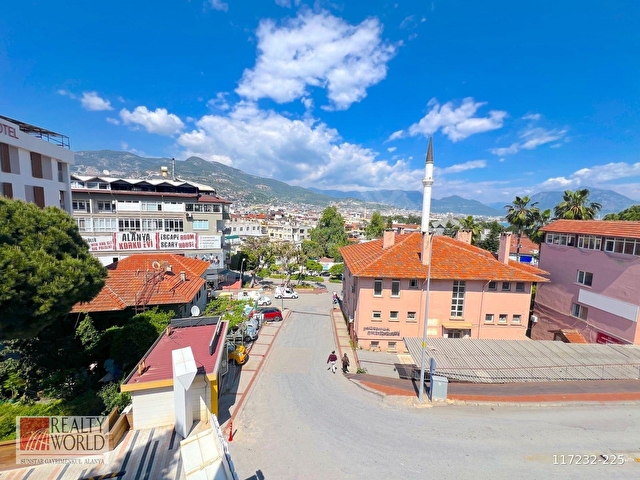 Alanya Merkez Çarşıda Denize 250 m Ayrı Mutfaklı 1+1 75M2 - Görsel 17