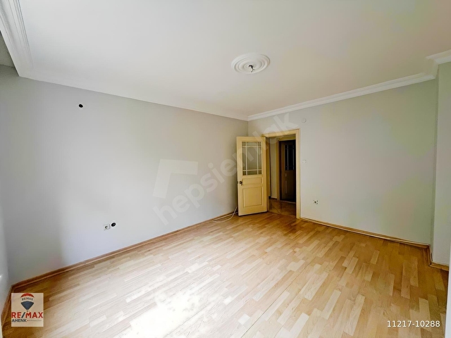Zekeriyaköy Medyakent Sitesinde Kiralık Ara Kat 3+1 Daire - Görsel 15