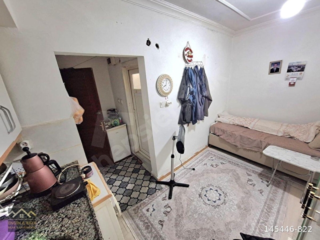 KELEPİR FIRSAT DAİRE !! 8BİN KİRACILI ! KÜÇÜKÇEKMECE MEHMET AKİF MALL OF METRO DİBİ !! 1+0 GİRİŞ KAT - Görsel 2