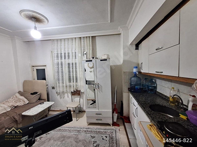 KELEPİR FIRSAT DAİRE !! 8BİN KİRACILI ! KÜÇÜKÇEKMECE MEHMET AKİF MALL OF METRO DİBİ !! 1+0 GİRİŞ KAT - Görsel 7