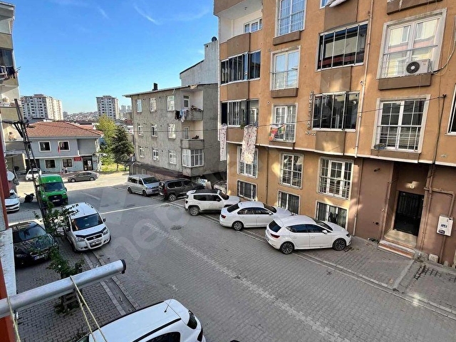 TEMİZ KULLANIŞLI ACİLL SATILIK ARAKAT DAİRE - Görsel 4