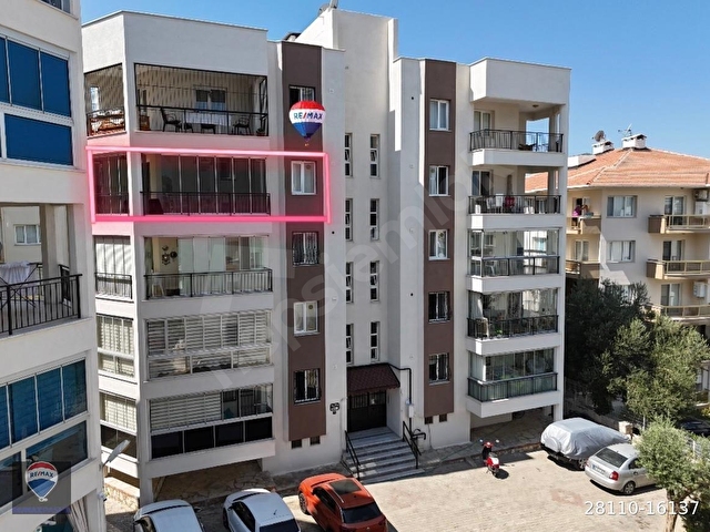 EGE MAHALLESİ  ÇALLI SİTESİNDE GENIŞ 3+1 DAİRE
