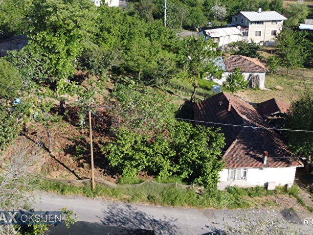 Beykoz Kaynarca Mahallesi�nde 674m² Arsa İçinde Satılık Müstakil Ev