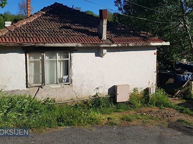 Beykoz Kaynarca Mahallesi�nde 674m² Arsa İçinde Satılık Müstakil Ev