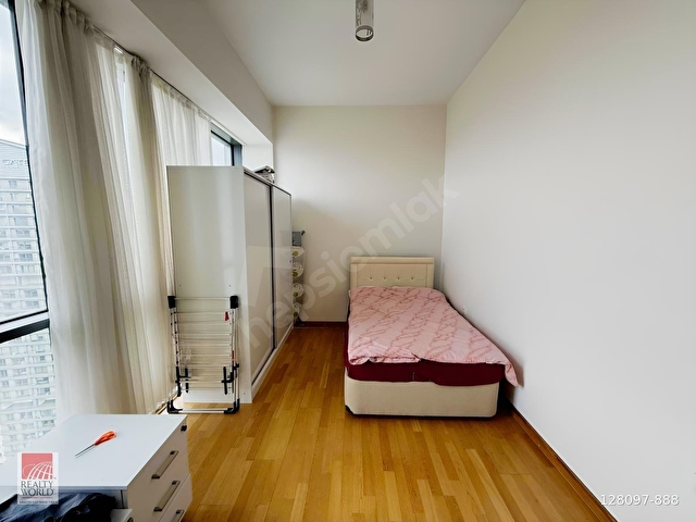 WEST GATE RESIDENCE DE MANZARALI FULL EŞYALIK KİRALIK 1+1 DAİRE - Görsel 13