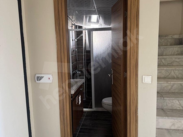 ARSUZ GÖKMEYDAN KAYMAKAMLIK ARKASI SATILIK DÜBLEKS DAİRE - Görsel 15