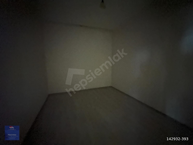 Bayraklı Alpaslan Mahallesinde Kiralık 2+1 Daire - Görsel 17